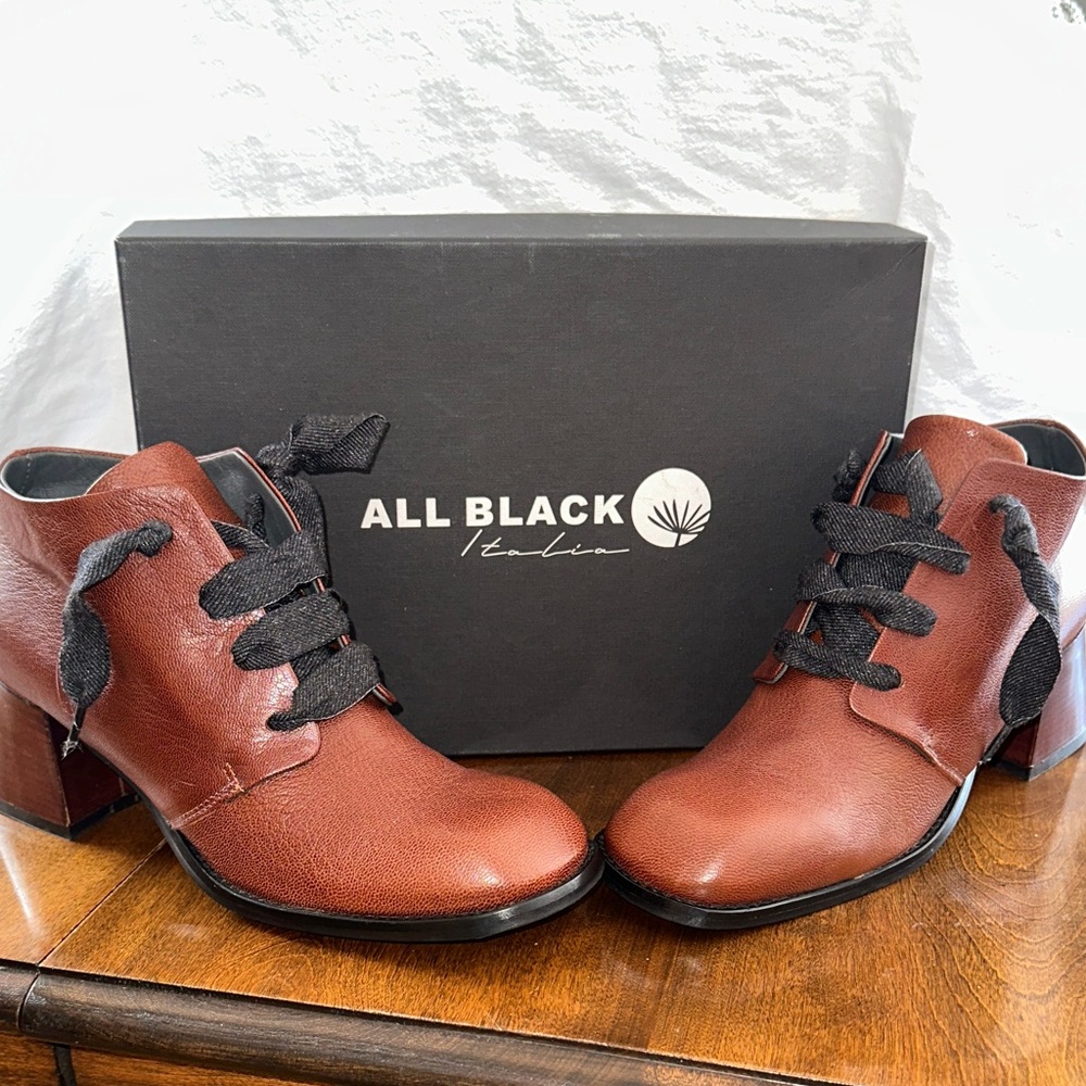 Original MSRP: US$475 — brand new and includes original ALL BLACK box.